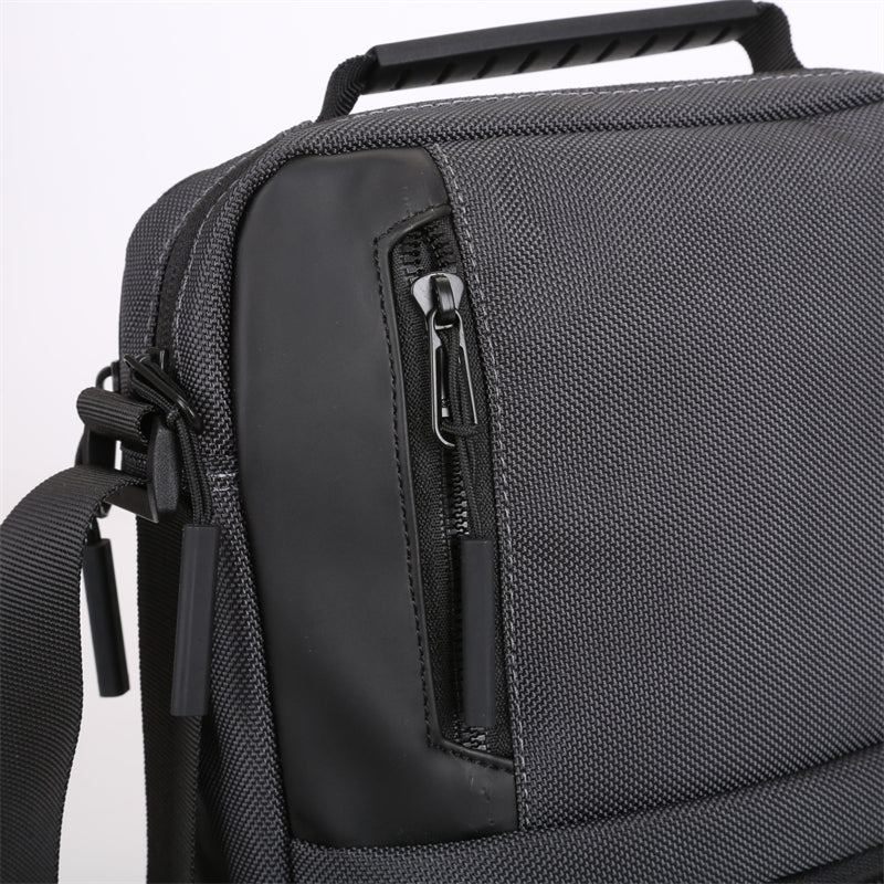 Men's Crossbody MCB24C75