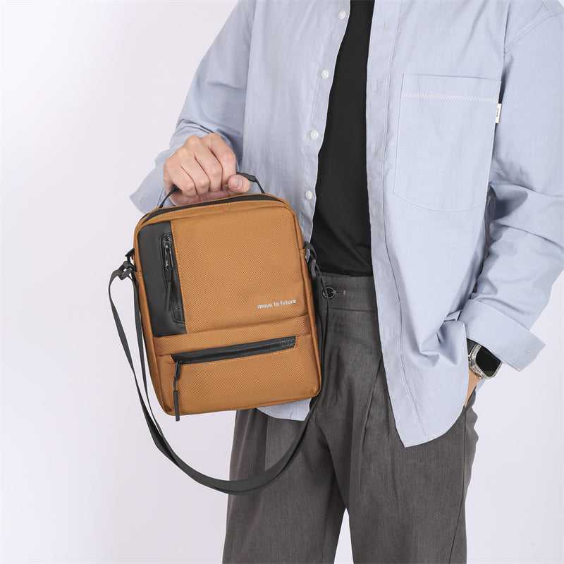 Men's Crossbody MCB24C75