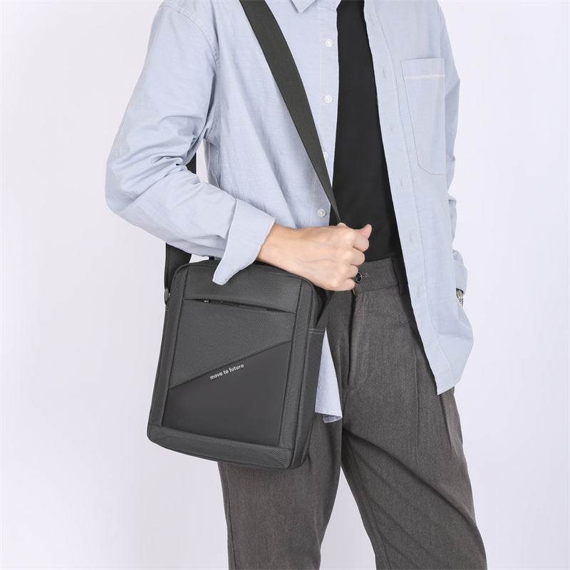 Men's Crossbody MCB24C76