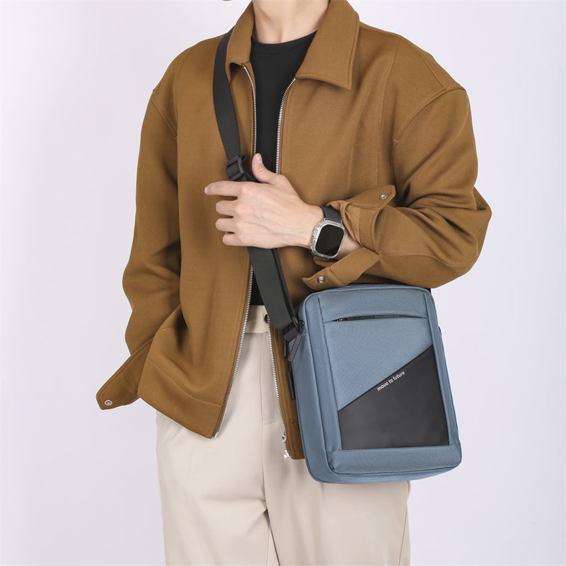 Men's Crossbody MCB24C76