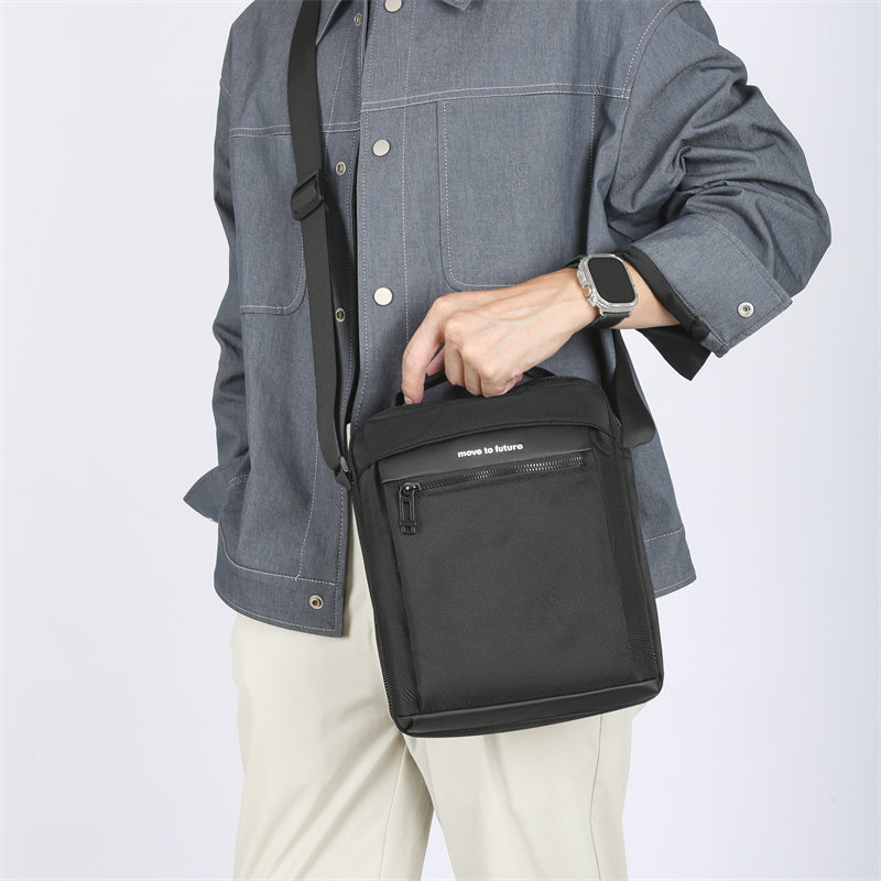 Men's Crossbody MCB24C80