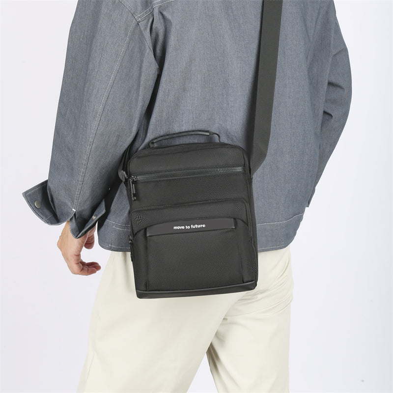 Men's Crossbody MCB24C79