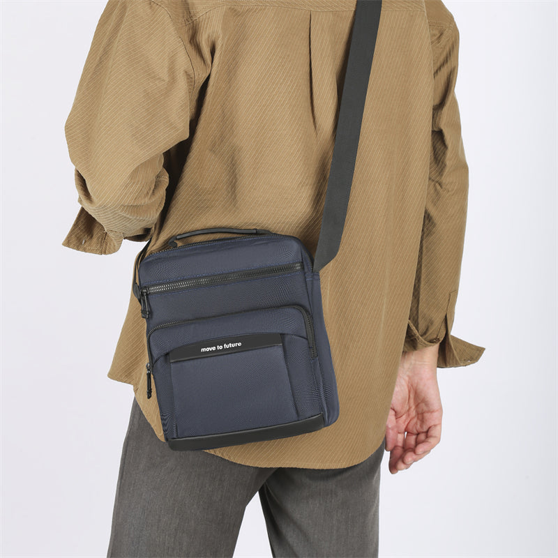 Men's Crossbody MCB24C79