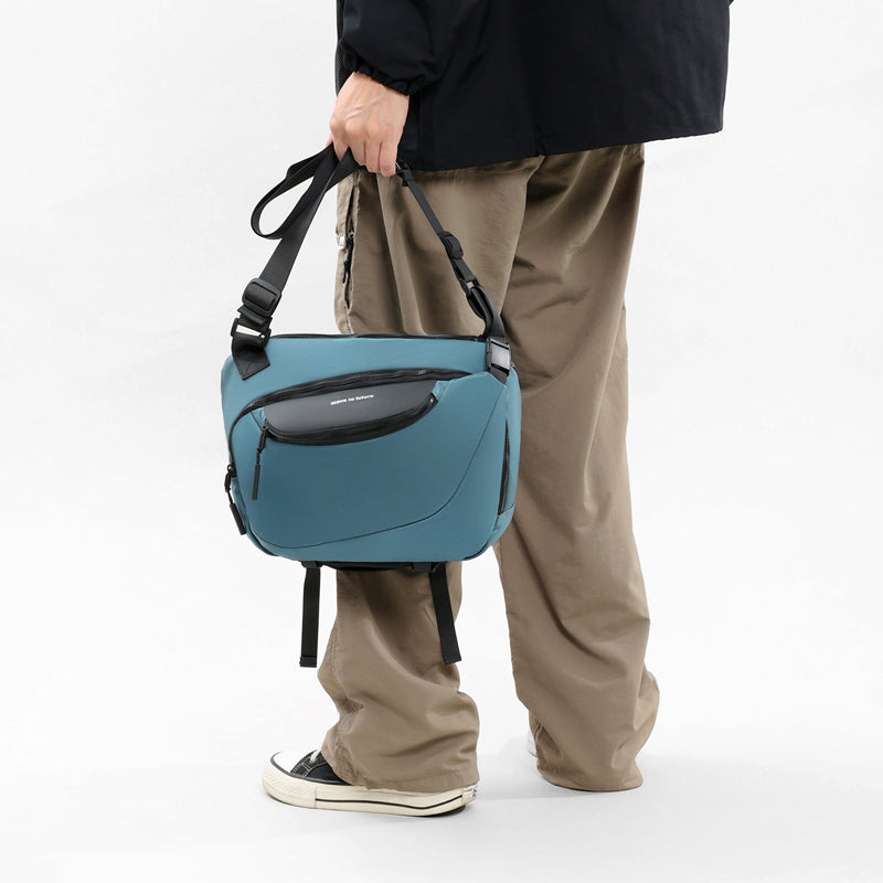 Men's Crossbody MCB24C82