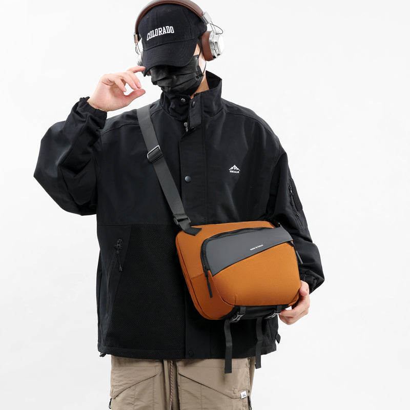 Men's Crossbody MCB24C81