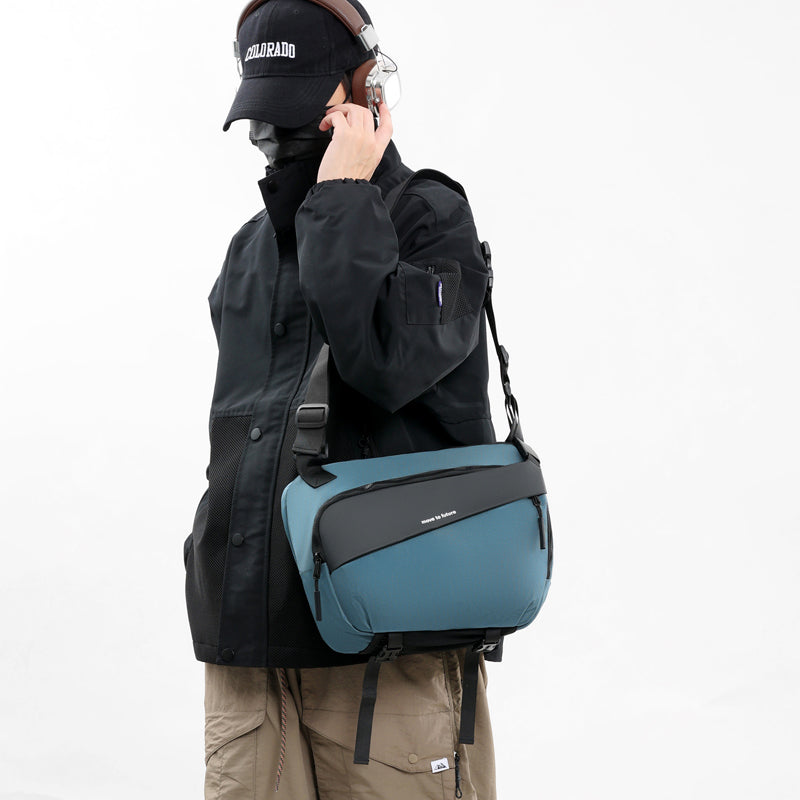Men's Crossbody MCB24C81