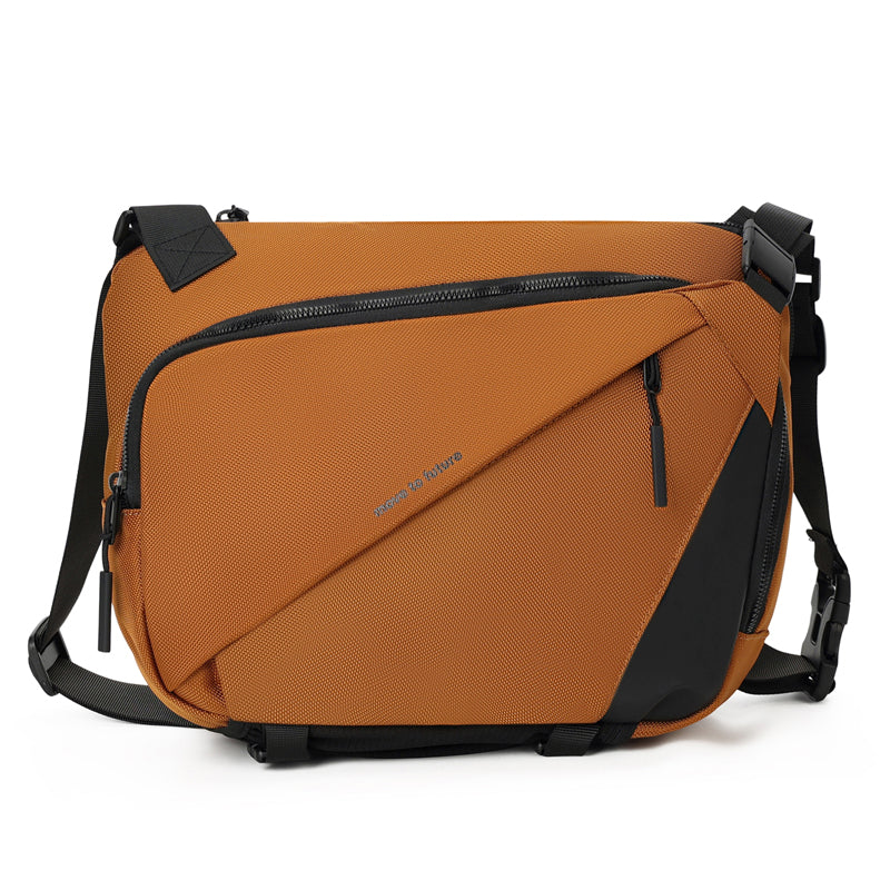 Men's Crossbody MCB24C84