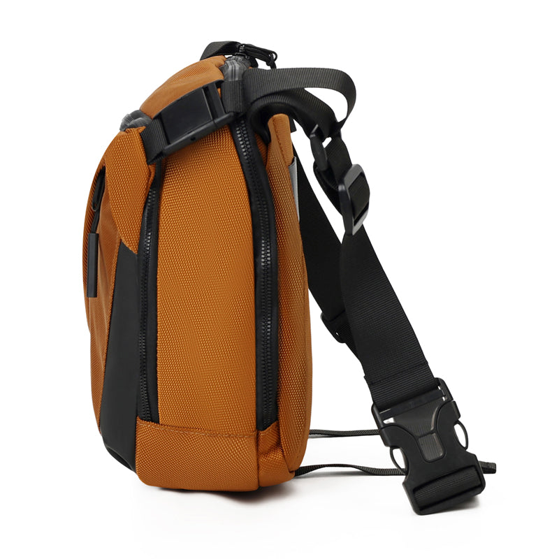 Men's Crossbody MCB24C84