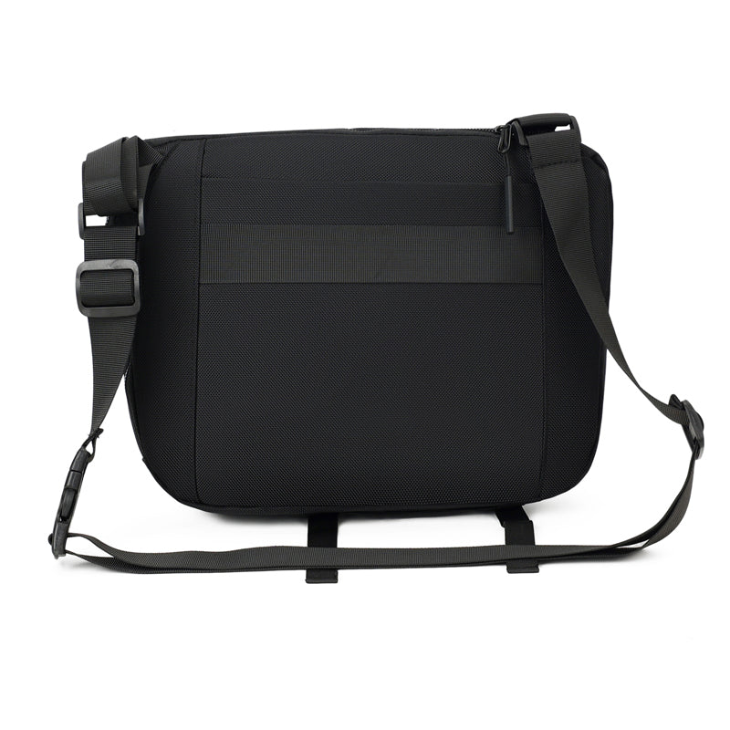 Men's Crossbody MCB24C81