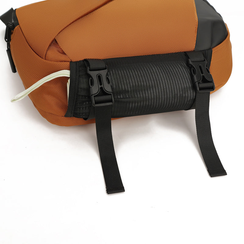 Men's Crossbody MCB24C84